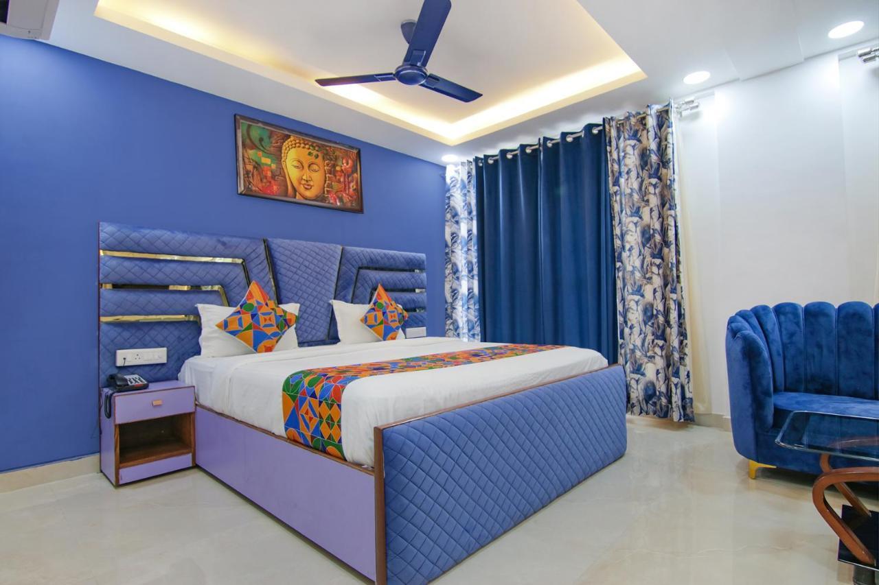 Fabhotel Satyam International Noida Exterior foto